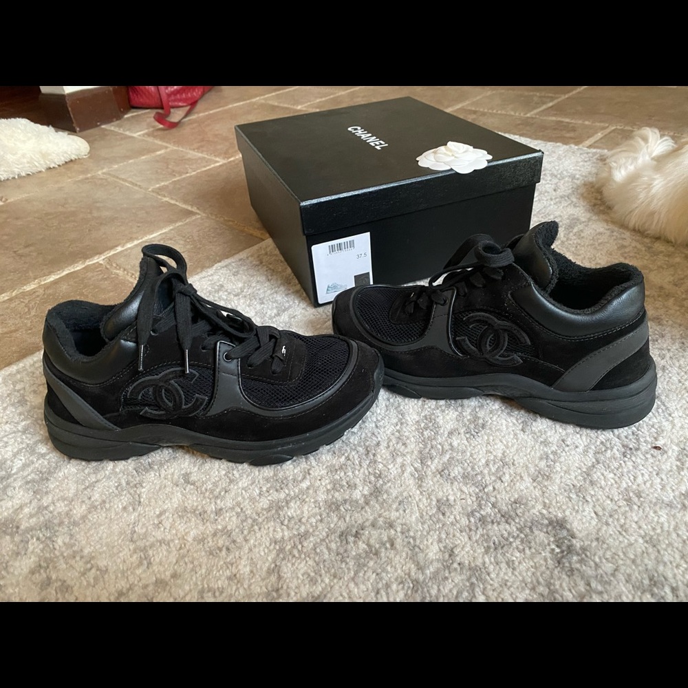 Chanel CC Sneakers 37.5 Black suede